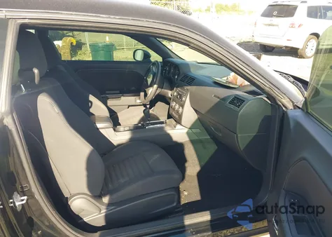 2013 Dodge Challenger Sxt from USA, damaged, VIN 2C3CDYAG9DH676271